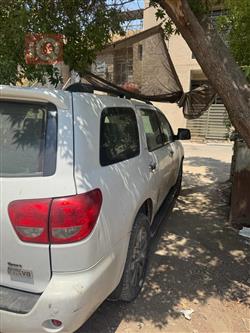 تويوتا سيكويا